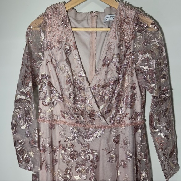 Mac Duggal Embellished V Neck Illusion Long Sleeve A Line Gown Size 10 - Picture 5 of 16